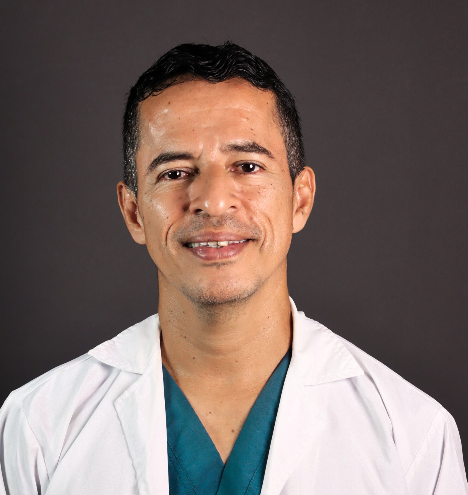 Dr. Ramón Heredia - Director DOC Academy